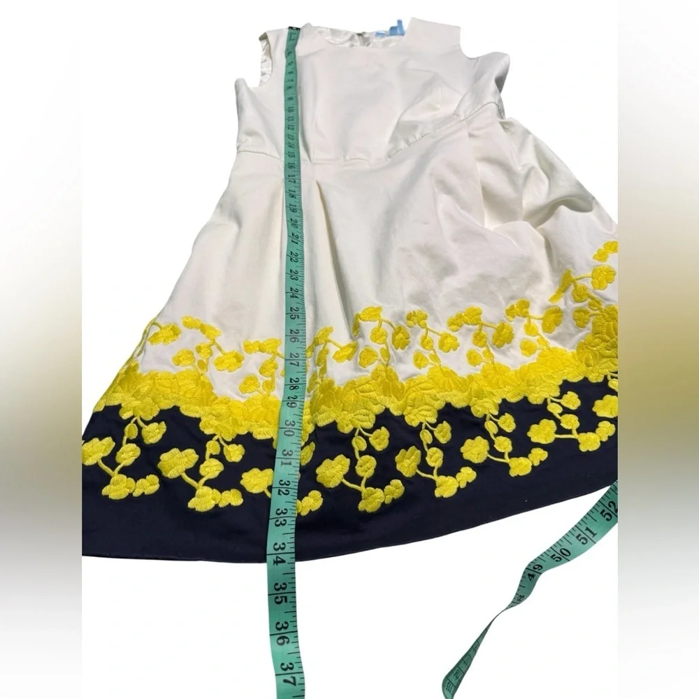 Draper James - Climbing Bloom Embroidery Dress - Picture 9 of 10